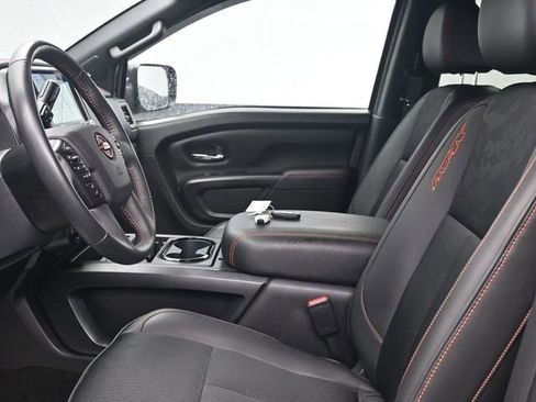 Used 2024 Nissan Titan PRO-4X w/ Pro-4x Utility Package image 6