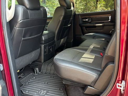Used 2016 RAM 1500 Laramie AWD/4WD image 10