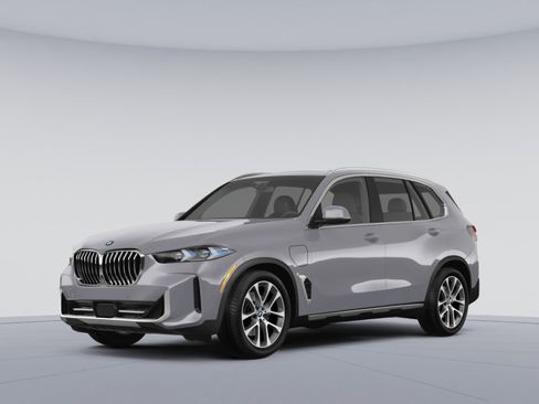 New 2026 BMW X5 xDrive50e image 1