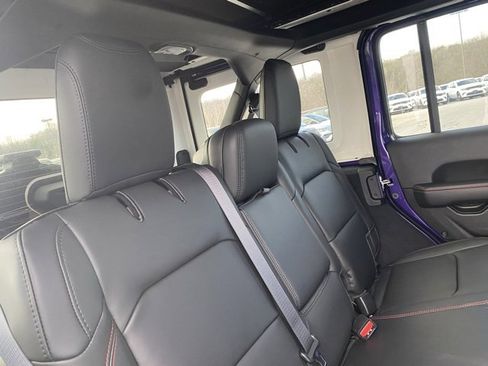 New 2026 Jeep Wrangler Unlimited Rubicon image 34