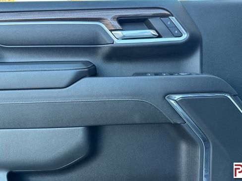 Certified 2024 Chevrolet Silverado 3500 LT w/ Convenience Package image 13