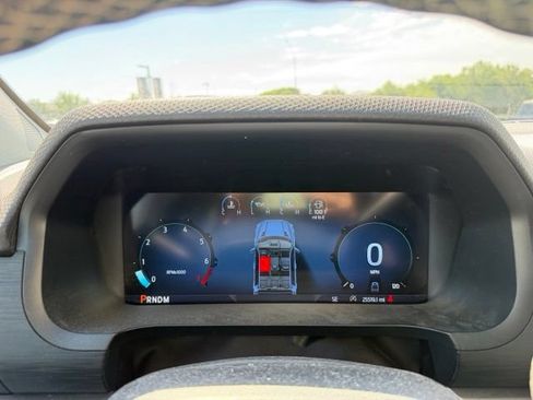 Used 2025 Ford F150 XLT w/ Equipment Group 301A Standard AWD/4WD image 17