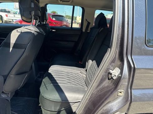 Used 2014 Jeep Patriot Sport w/ Power Value Group AWD/4WD image 13