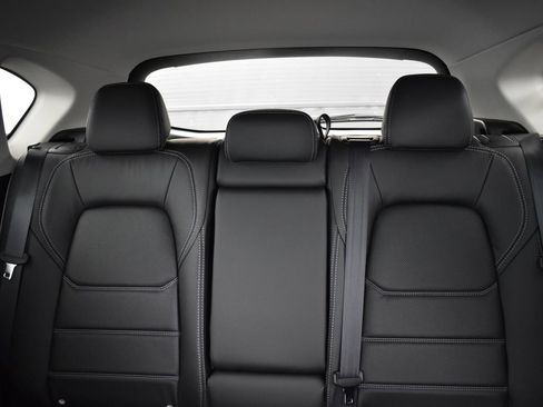 Used 2025 MAZDA CX-5 AWD 2.5 S w/ Preferred Package image 23