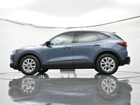 Certified 2025 Ford Escape Active image 49
