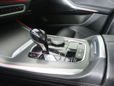 Used 2019 BMW X5 xDrive40i w/ Luxury Seating Package image 25