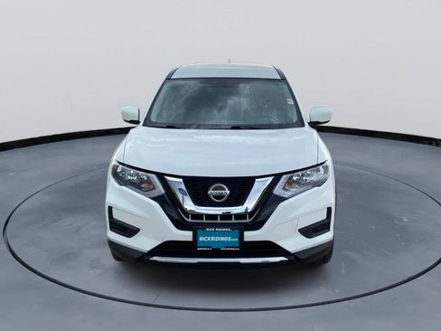 Used 2018 Nissan Rogue S AWD/4WD image 2
