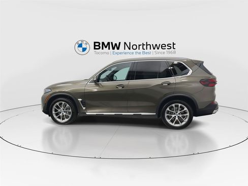 Used 2025 BMW X5 xDrive40i w/ Climate Comfort Package AWD/4WD image 11