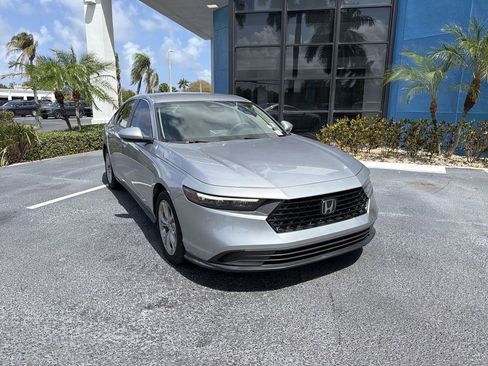 Used 2023 Honda Accord LX image 2