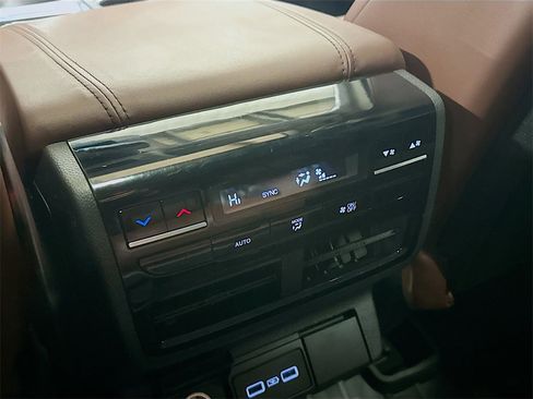 Used 2022 Acura MDX Technology image 34