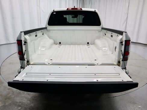 Certified 2023 Nissan Frontier SV w/ Tow Package image 16