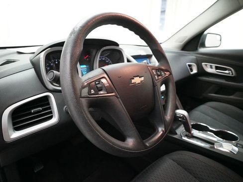 Used 2013 Chevrolet Equinox LS image 8