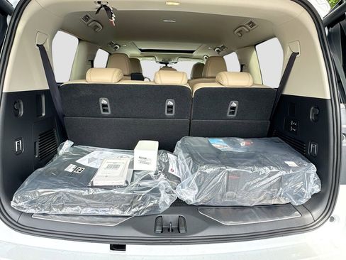New 2026 INFINITI QX80 Pure w/ Cargo Package RWD image 28