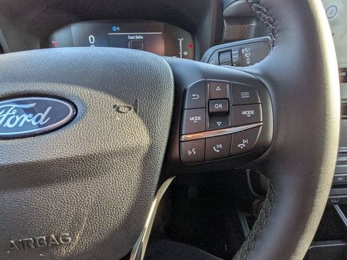 New 2025 Ford Maverick XLT w/ XLT Luxury Package AWD/4WD image 18
