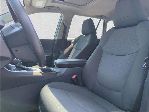 Certified 2025 Toyota RAV4 XLE w/ Convenience Package AWD/4WD image 19