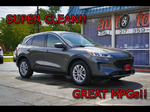 Used 2020 Ford Escape SE FWD image 1