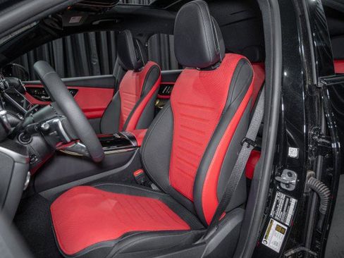 New 2025 Mercedes-Benz GLC 300 4MATIC image 11