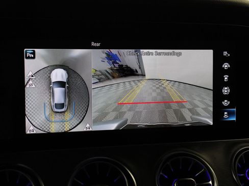 Used 2022 Mercedes-Benz AMG GT 43 image 13