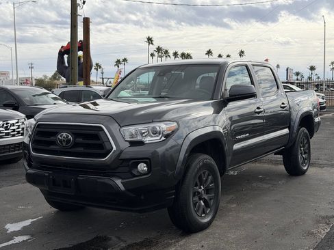 Used 2023 Toyota Tacoma SR5 image 3