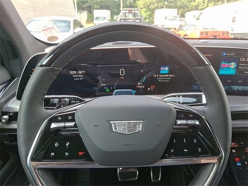 New 2026 Cadillac Vistiq Luxury image 16