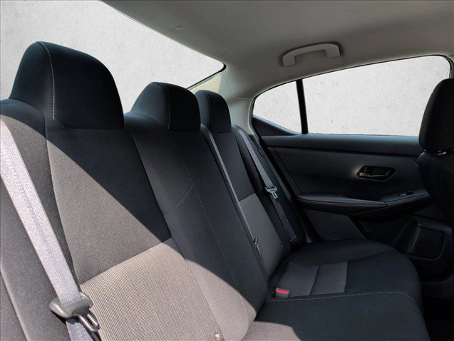 Used 2025 Nissan Sentra SV FWD image 26