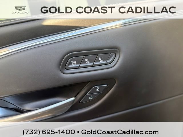Certified 2024 Cadillac Escalade Sport Platinum w/ LPO, ONYX Package AWD/4WD image 23