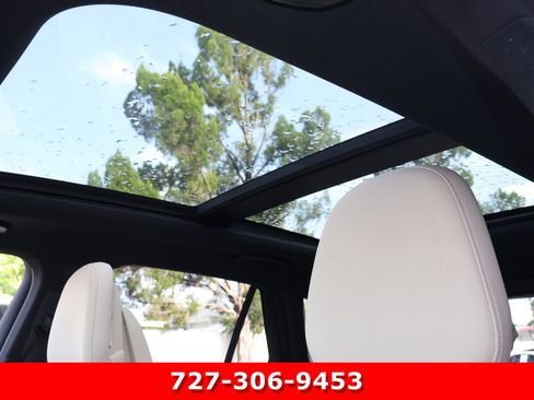 Certified 2025 Mercedes-Benz GLC 350e 4MATIC image 5