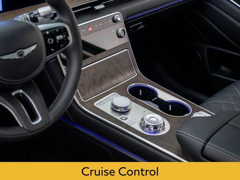 Used 2025 Genesis GV80 3.5T Prestige image 11