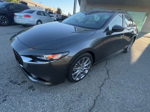 Used 2024 MAZDA MAZDA3 s image 4