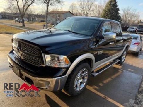 Used 2013 RAM 1500 Laramie w/ Convenience Group AWD/4WD image 8