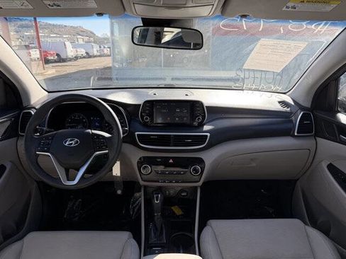 Used 2019 Hyundai Tucson SE image 19