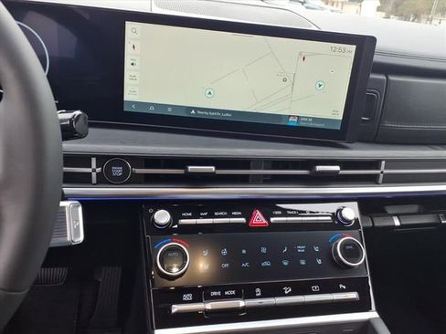 New 2026 Hyundai Santa Fe Limited FWD image 15