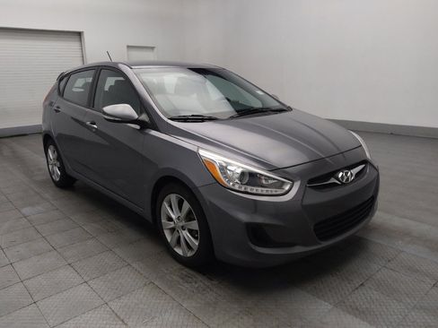 Used 2014 Hyundai Accent SE image 13