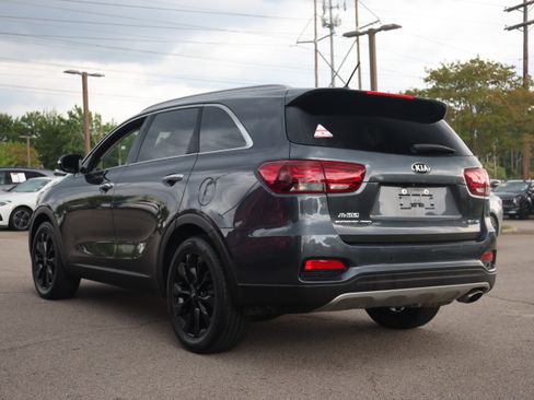 Used 2020 Kia Sorento EX FWD image 3