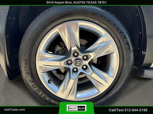 Used 2018 Toyota Highlander Limited FWD image 40