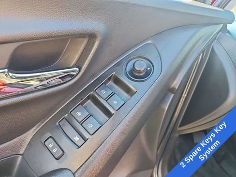 Certified 2022 Chevrolet Trax LT w/ LT Convenience Package image 12