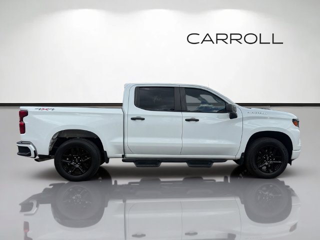 Used 2022 Chevrolet Silverado 1500 Custom AWD/4WD image 2
