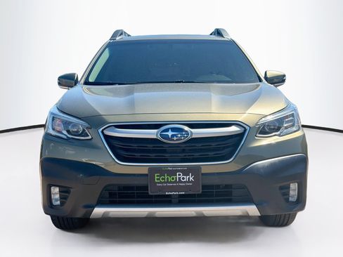 Used 2022 Subaru Outback Limited XT w/ Popular Package #2 AWD/4WD image 2
