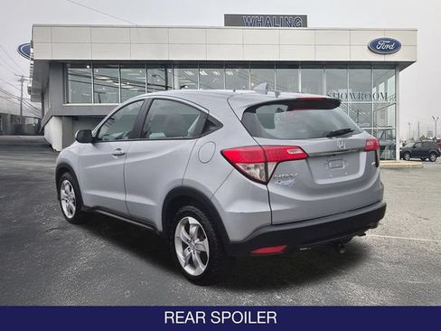 Used 2022 Honda HR-V LX image 6