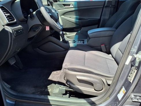Used 2021 Hyundai Tucson SE w/ Cargo Package FWD image 15