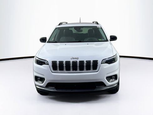 Used 2022 Jeep Cherokee Latitude Lux w/ Sun & Sound Group AWD/4WD image 2