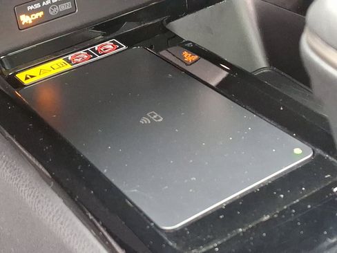 Certified 2025 Toyota Camry XLE w/ Premium Plus Package image 25