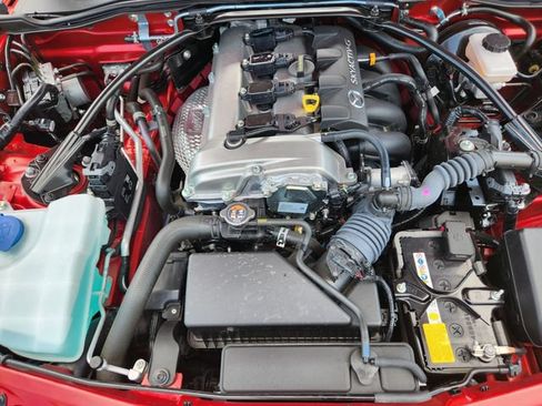Used 2025 MAZDA MX-5 Miata Club RWD image 30