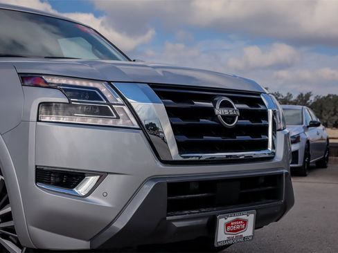 Certified 2024 Nissan Armada SL w/ Captain's Chairs Package image 3