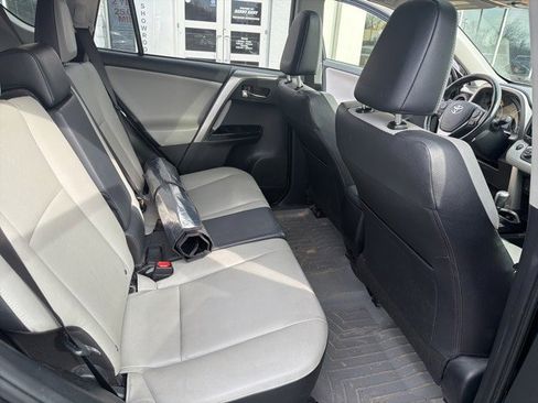 Used 2017 Toyota RAV4 Limited w/ Advanced Technology Package image 15