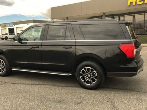 Used 2023 Ford Expedition Max XLT AWD/4WD image 6