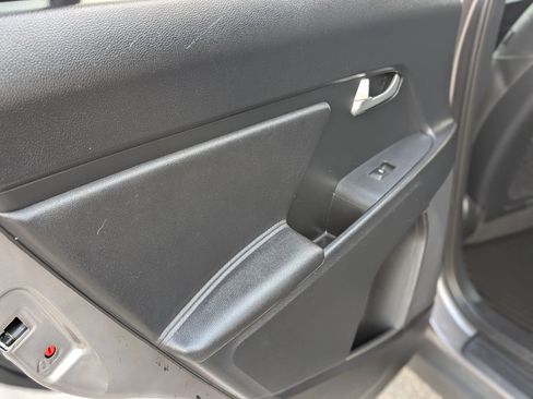 Used 2014 Kia Sportage EX FWD image 18