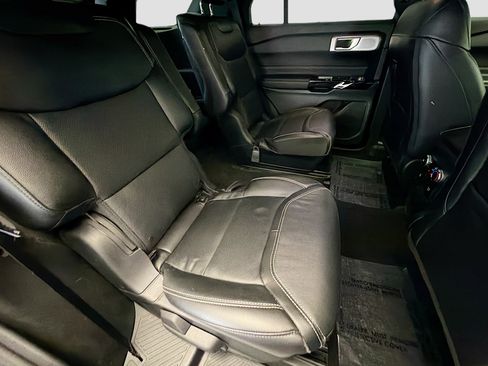 Used 2024 Ford Explorer ST w/ Equipment Group 401A AWD/4WD image 14