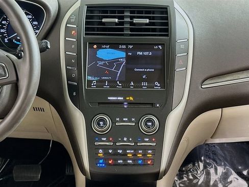 Used 2019 Lincoln MKC Reserve w/ MKC Climate Package AWD/4WD image 15