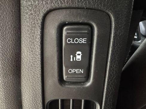 Used 2018 Honda Odyssey Elite image 22